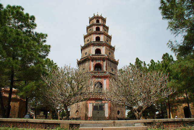 VIETNAM SMILING 