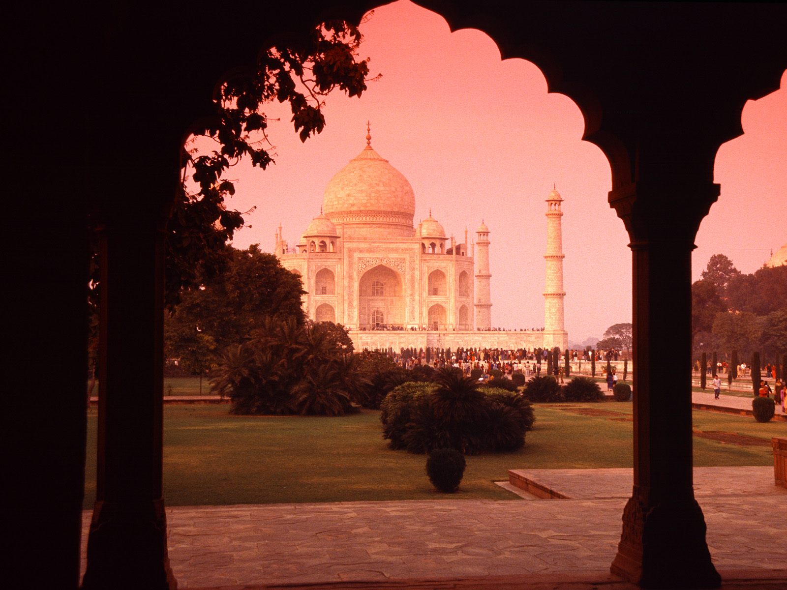 Delhi Agra Gems